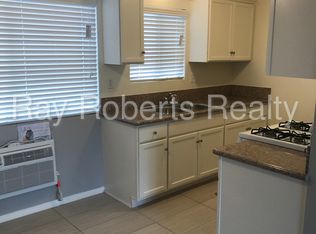 932 N Alameda Ave APT L, Azusa, CA 91702