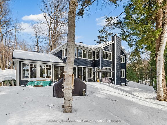 4th image of 1025 Long Point Rd