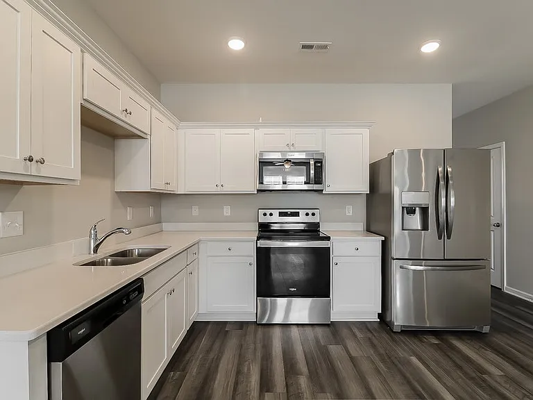 548 Wendell Falls Pkwy — Photo 7