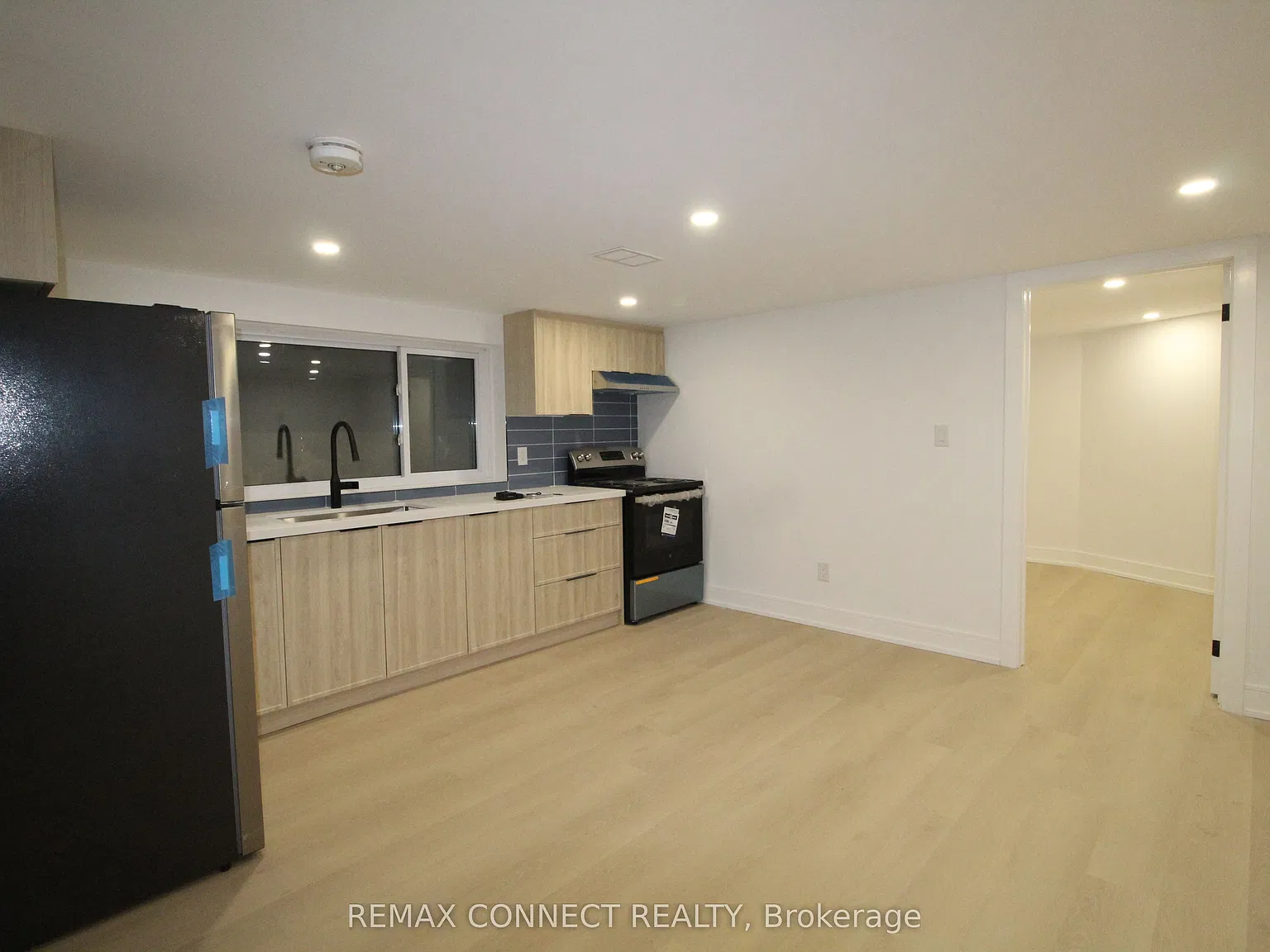 2 bed, $2,500 — Photo 2
