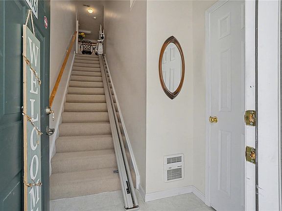 5th image of 2203 Lenox Dr