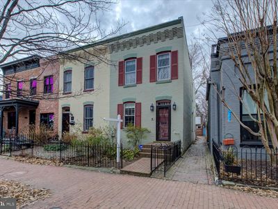 1013 C St SE, Washington, DC, 20003