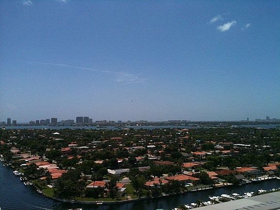 2nd image of 13499 Biscayne Blvd #Penthouse 1708