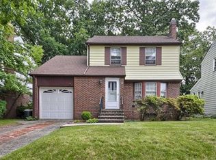 39 Fairway St, Bloomfield, NJ 07003