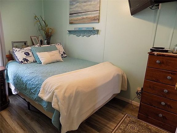 4th image of 3938 Surfside Blvd Unit 1135