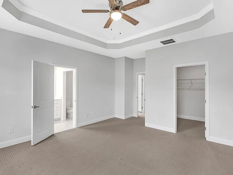 160 Seneca Pl — Photo 18
