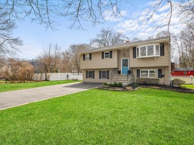 108 Juniper Street, Islip, NY, 11751