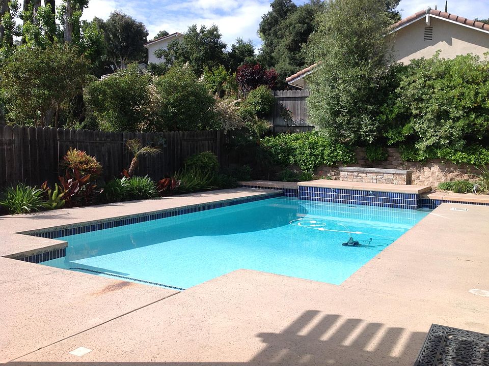1st image of 981 Aranmoor Ave