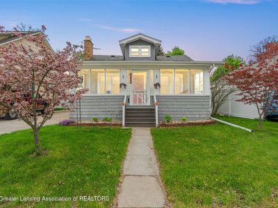 2226 Strathmore Rd, Lansing, MI, 48910