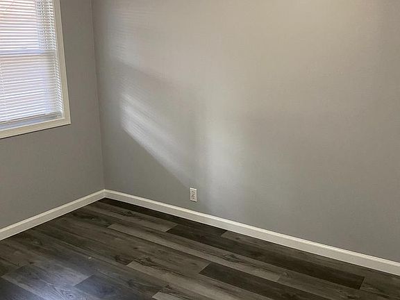 4th image of 3260 Livingston St Floor 1