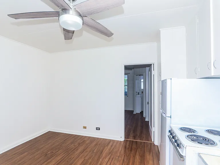 1918 Waiola St #2 — Photo 5