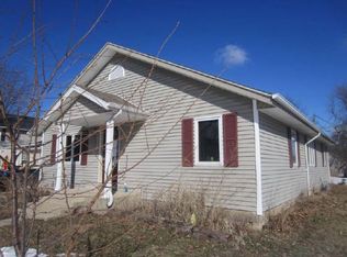 1113 E 8th St, Fowler, IN 47944