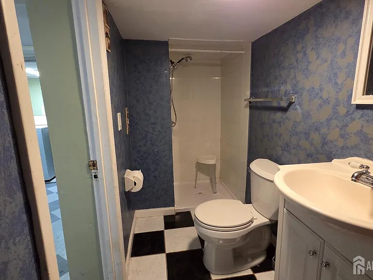 26 Harvey St — Photo 22