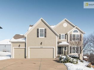 22112 W 69th Ter, Shawnee, KS 66226