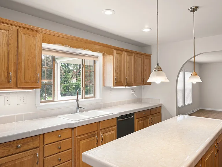 27723 Crozet Dr — Photo 7