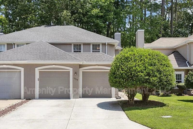1628 Willow Cv