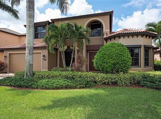 3808 Ruby Way, Naples, FL 34114