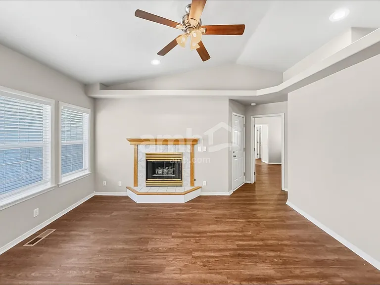 501 N Mira Ave — Photo 6