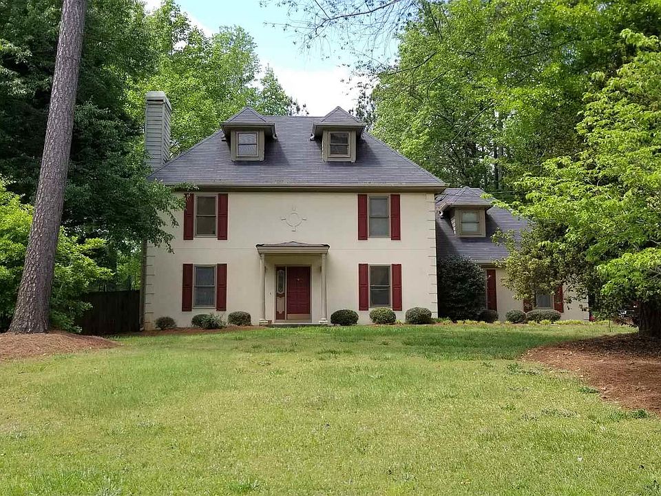 1st image of 1201 Great Oaks Dr SE