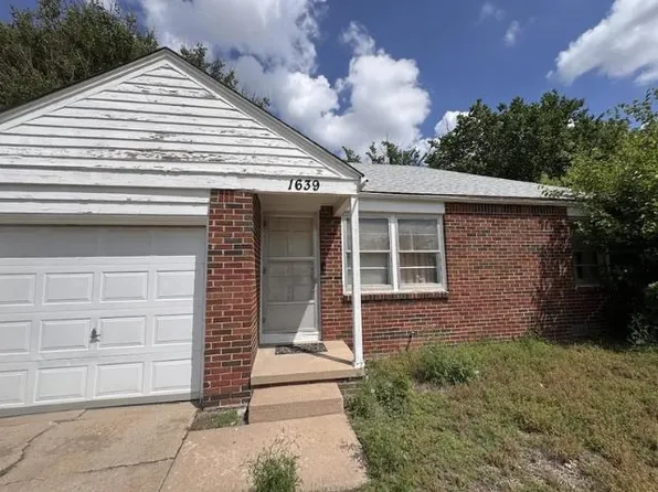 1639 Kenmar St, Wichita, KS 67208