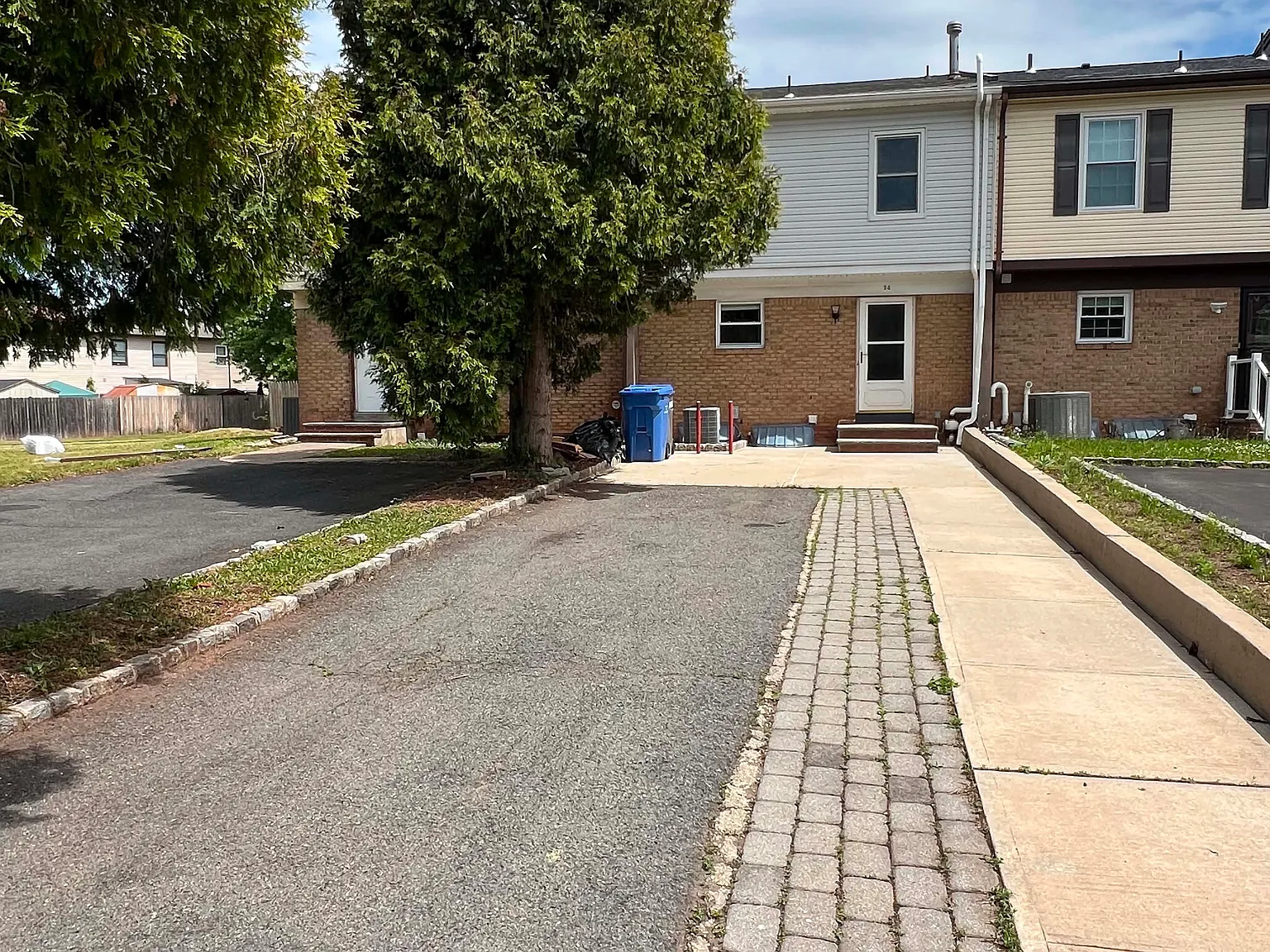 3 bed, 1520 sqft, $3,200 — Photo 4