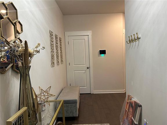 3rd image of 3724 Gardenwick Rd