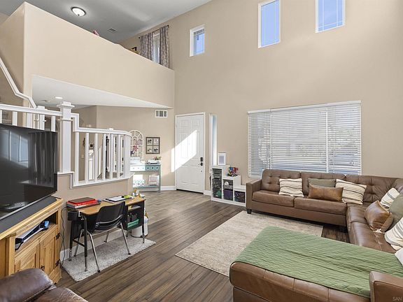 5th image of 30947 Lajoe St