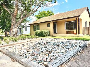 2219 N Corona St, Colorado Springs, CO 80907