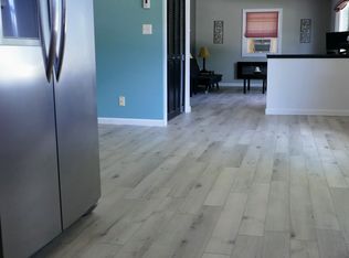 226 Pinehurst Ct, Sheboygan Falls, WI 53085