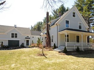 162 Topsfield Rd, Ipswich, MA 01938