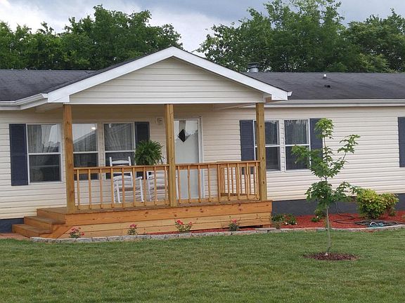 3rd image of 145 Twelve Oaks Dr