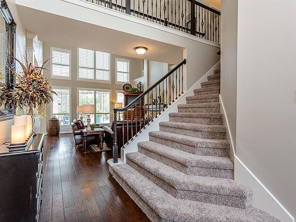 5th image of 3014 Fallscreek Ct
