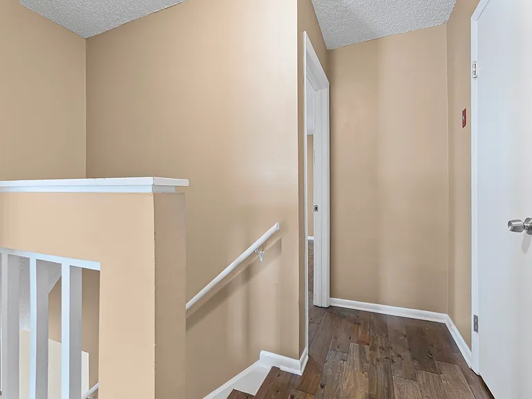 5092 Glenwood Way — Photo 26