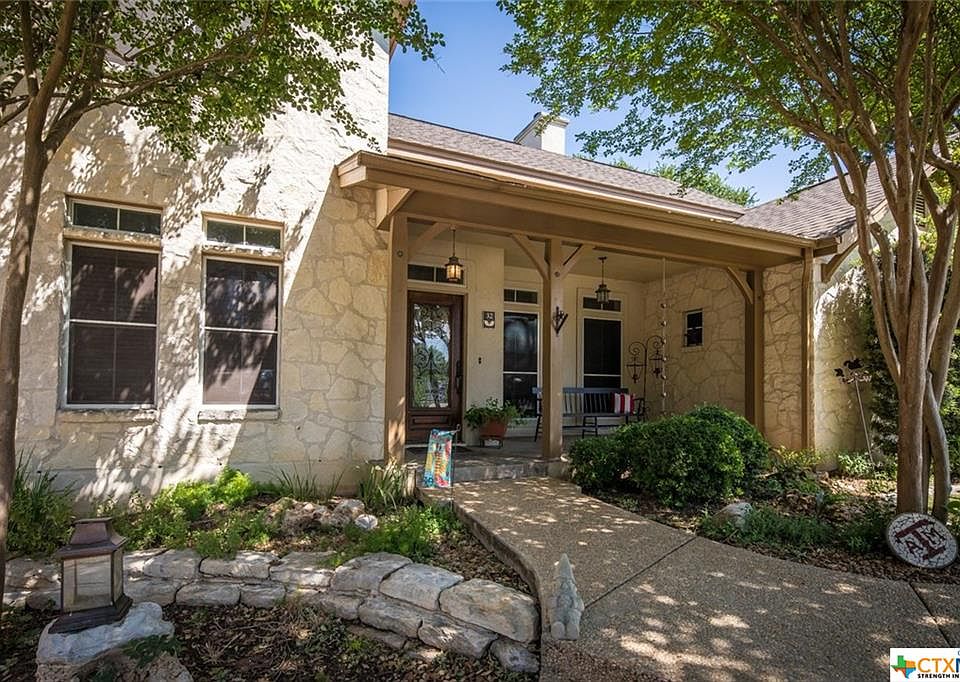 1st image of 32 Laurel Cir