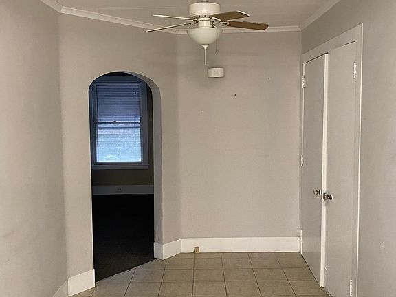 5th image of 281 Huntington Ave