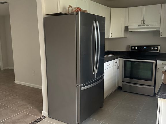 5th image of 12375 Peconic Ct #12377
