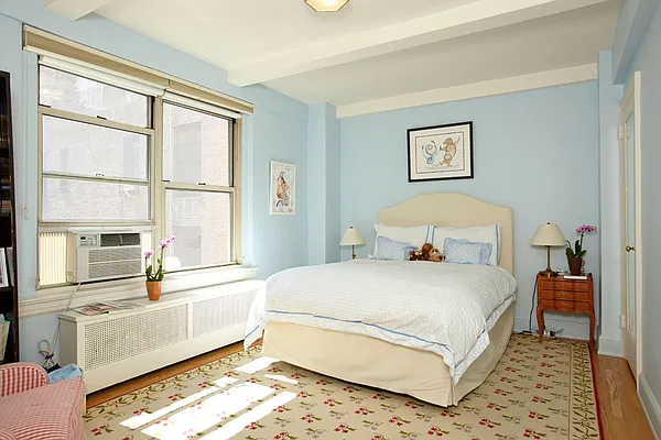 Sold by Stribling | media 4