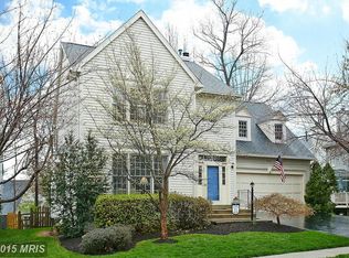 5822 Cub Stream Dr, Centreville, VA 20120