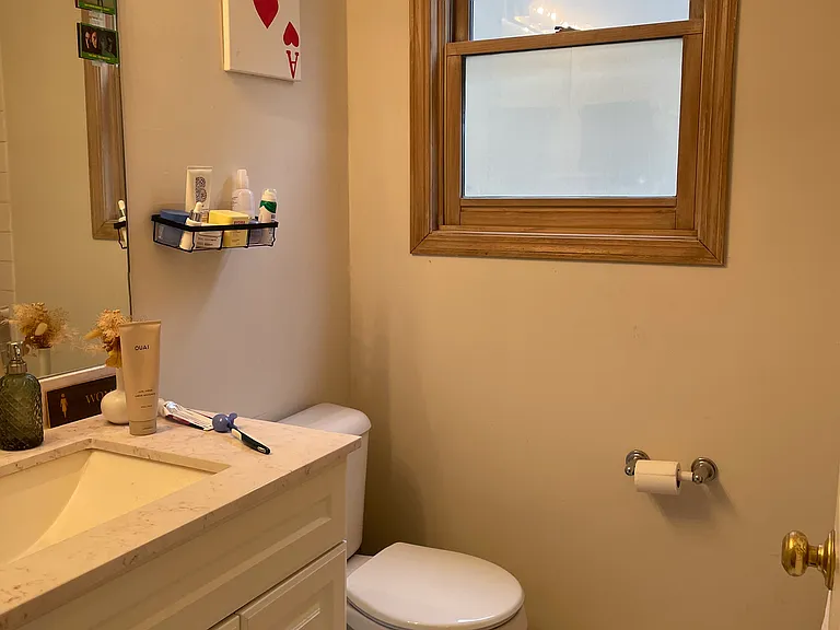 1112 N Marshfield Ave #1 — Photo 9