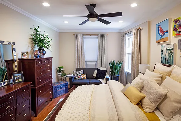 Sold by Dorsa Group | media 35