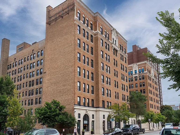 Somerset Place Apartments — Photo 73