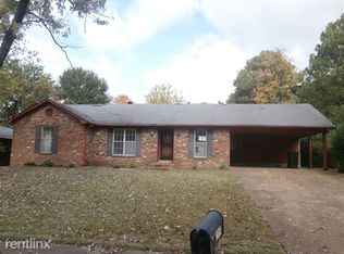2054 McPherson Rd, Memphis, TN 38116