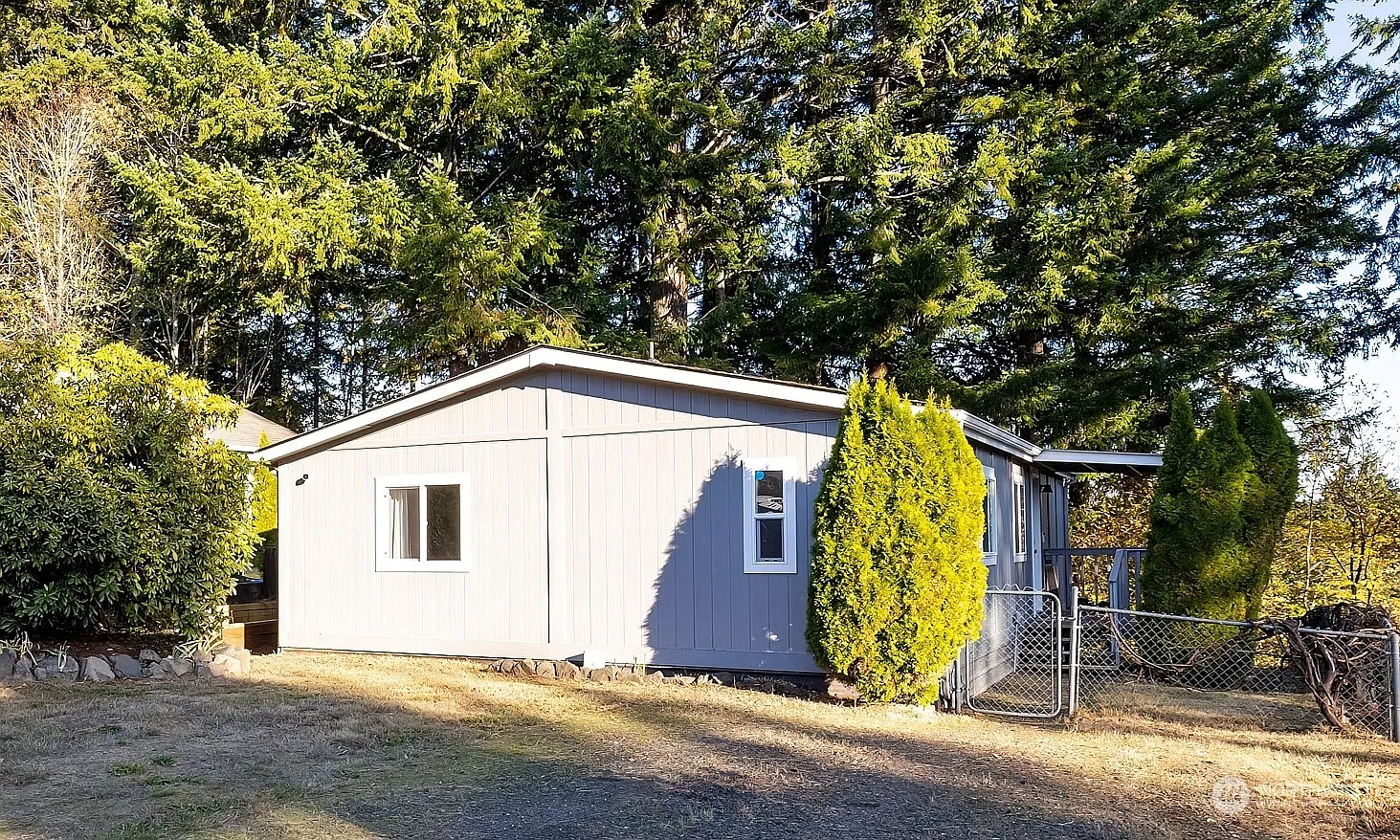 351 NE Barbara Boulevard photo 1