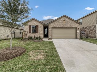 1506 Red Hills Dr, Iowa Colony, TX 77583
