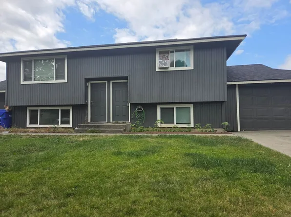 Augusta Ave, Duplex, 10511-10513 E Augusta Ave, Spokane, WA 99206