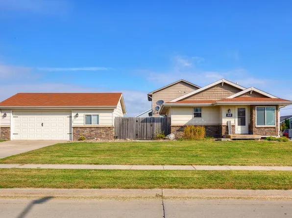 418 NE Maple St, Elkhart, IA 50073