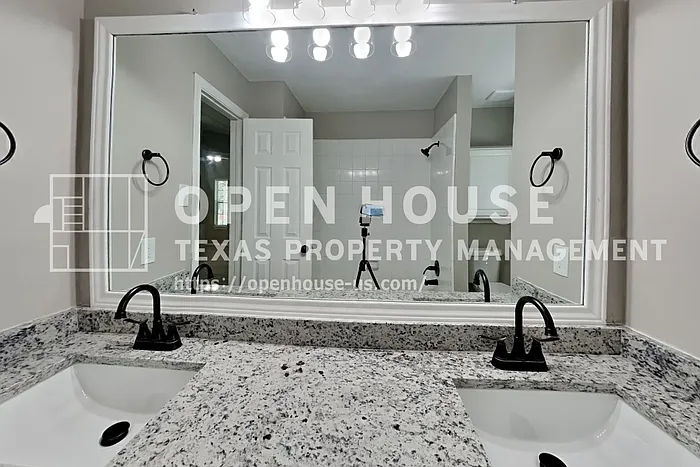 30802 Sifton Dr — Photo 15