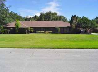 901 Arrowhead Ln, Brandon, FL 33511