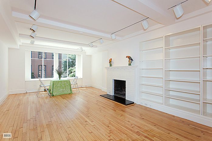 2nd image of 61 W 9th St APT 3B