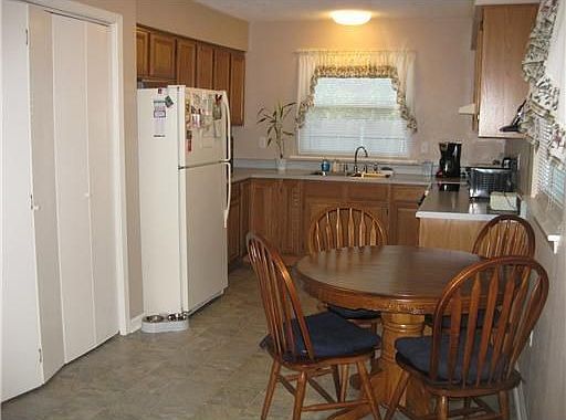 5th image of 2501 Wyoming Dr
